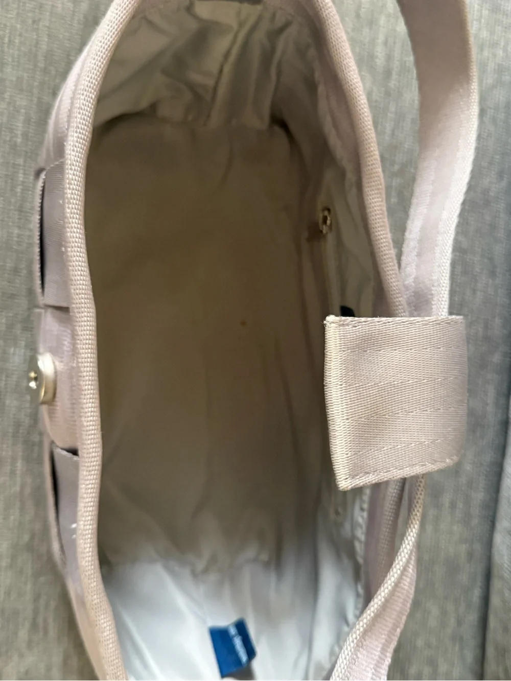 Original Harvey’s seatbelt bag. Grey/silver. Good condition. - Picture 6 of 12